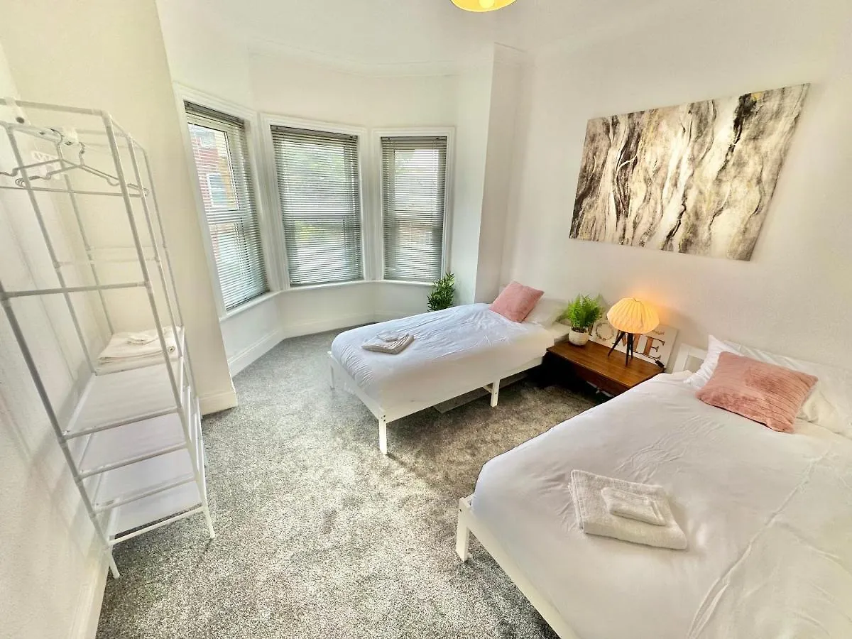 Chic Apartment In Central Bournemouth With Parking United Kingdom