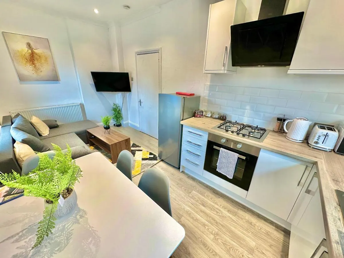 Chic Apartment In Central Bournemouth With Parking United Kingdom